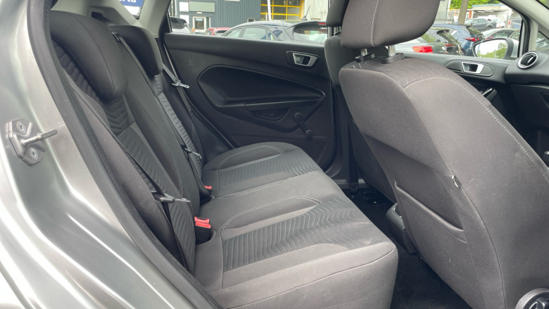 Ford Fiesta 1.0 EcoBoost Zetec 5dr Petrol Hatchback